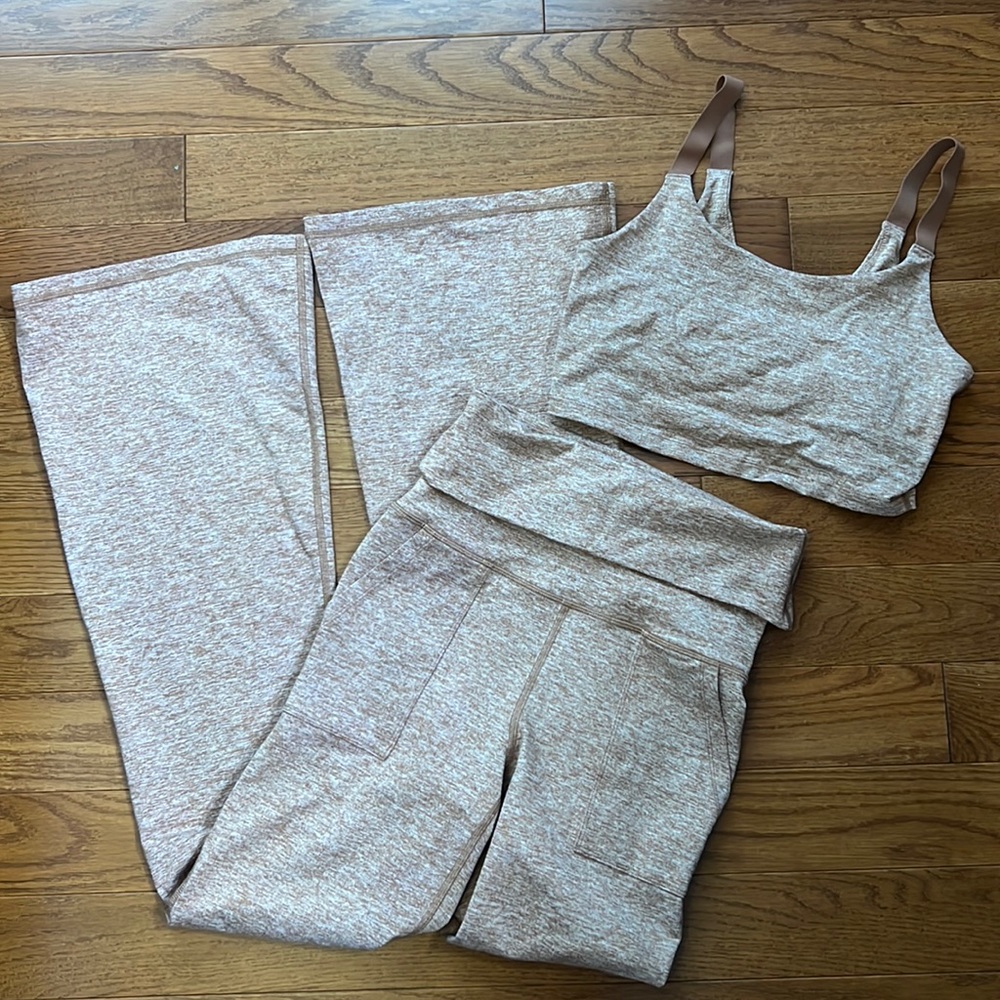 Aerie Offline pants and bra top